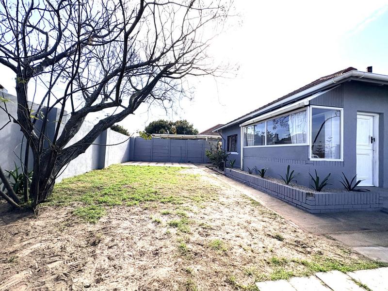 5 Bedroom Property for Sale in Southfield Western Cape